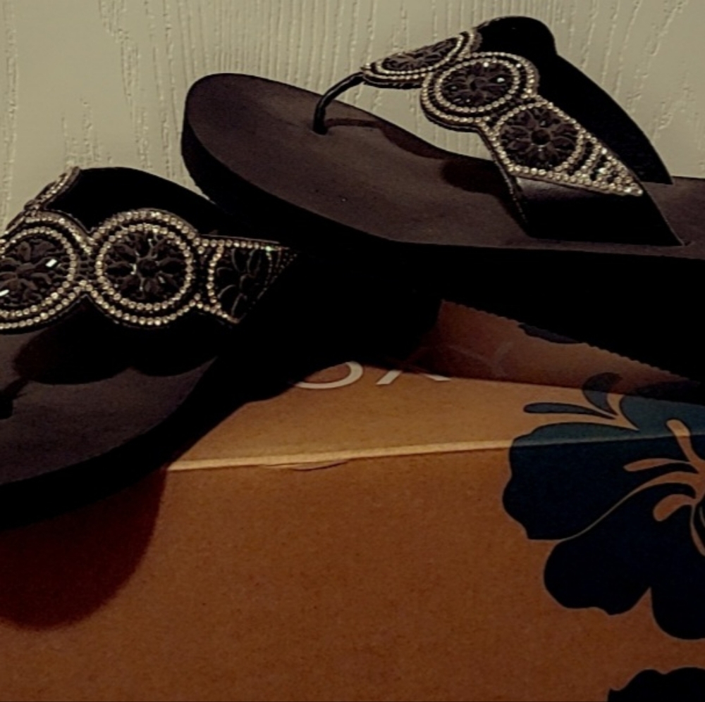 Flip flops size 6